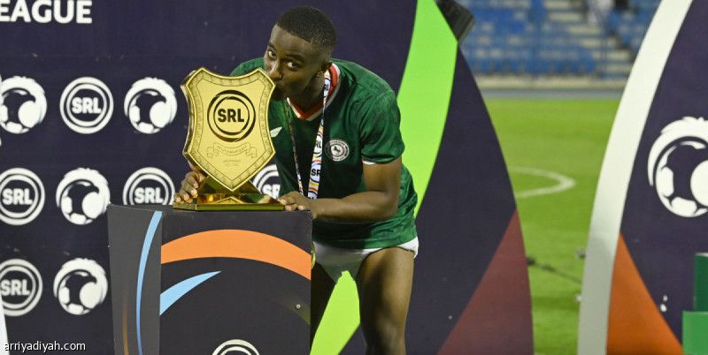 اتحاد القدم يدرس استمرار «حرية» المشاركة في «الرديف»