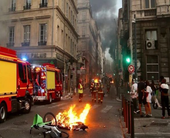 حظر تجول في مدينتي “دينان” و”توركوان” مساء اليوم إثر أعمال الشغب في فرنسا