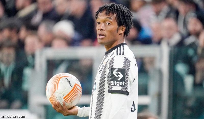 يوفنتوس يودع كوادرادو