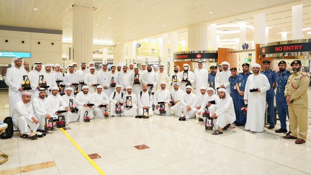 بعثة الحج الرسمية لحكومة دبي تعود لأرض الوطن