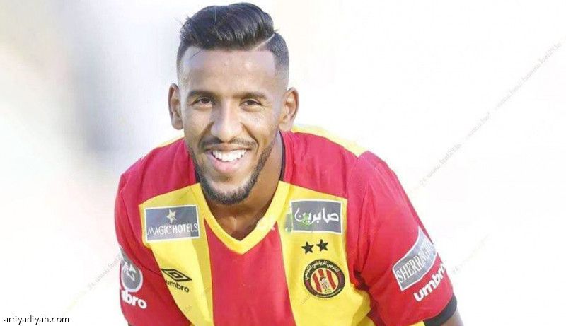 الطائي يقترب من الهوني