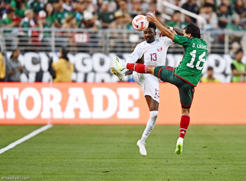 العنابي يفاجئ المكسيكي