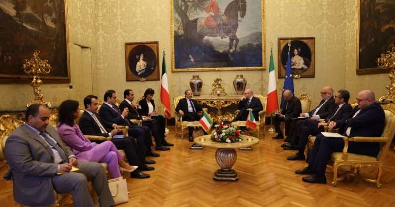 وزير الخارجية خلال لقائه مع رئيس مجلس النواب الإيطالي