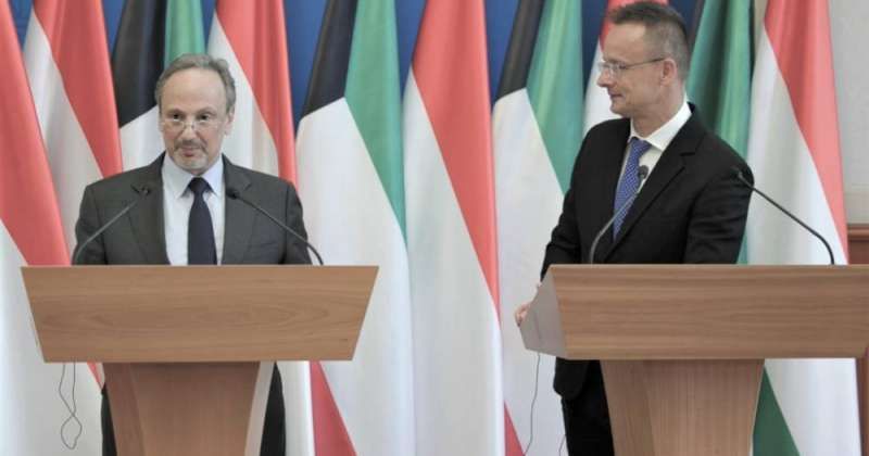 وزير الخارجية: هنغاريا تدعم إعفاء الكويتيين من الشنغن ووعدت بالدفع لإيجاد حل مناسب