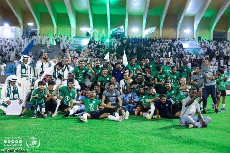 النجمة يواجه هجر وأحد