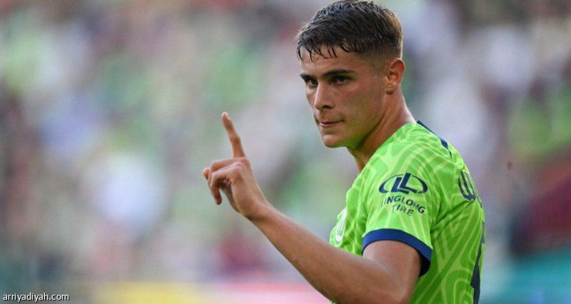 ميكي يدعم توتنهام