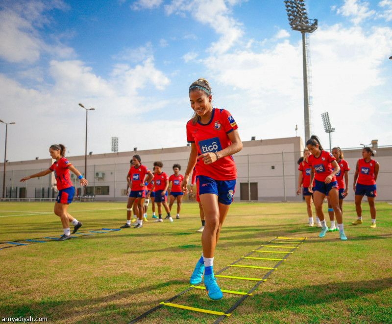 أبها تحتضن معسكر سيدات بنما