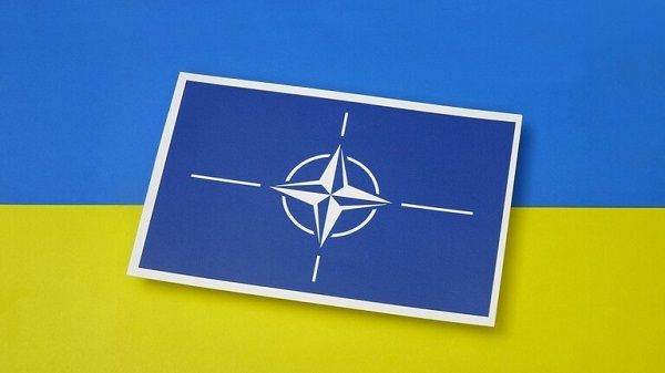 “الناتو” يؤكد قرار إنشاء مجلس “أوكرانيا – الناتو” ويحدد موعد أول اجتماع