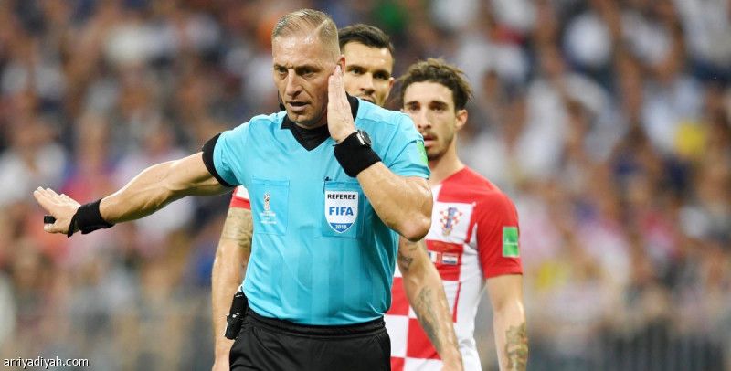 قرار يتيح الاتصالات بين الحكام