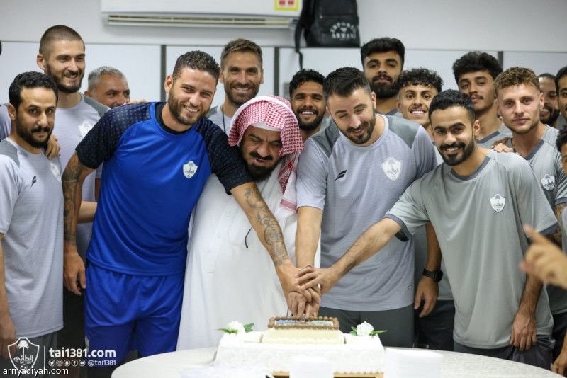 الطائي ينطلق بقيادة ريزيتش