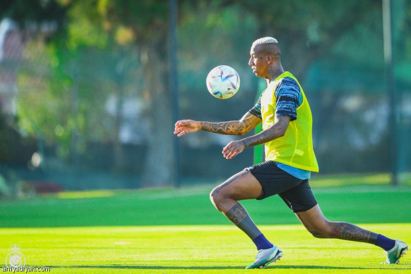 النصر تاليسكا يظهر في فارو