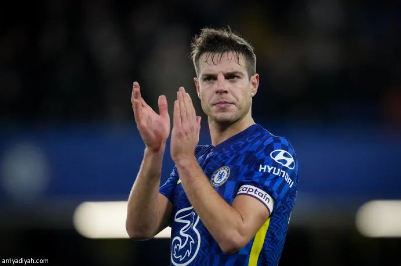 بعد 11 عاما.. أزبيليكويتا يودع «البلوز»