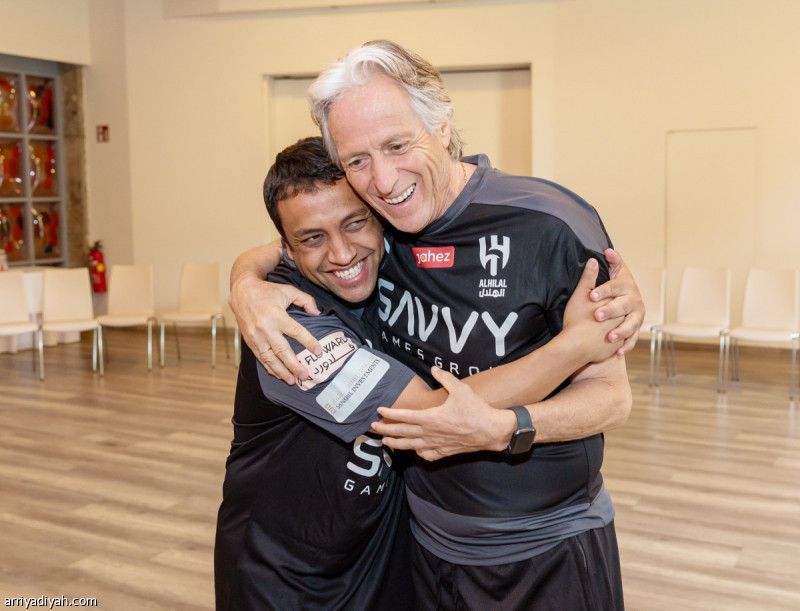 الهلال يستقبل الشلهوب.. وينتظر كوليبالي ونيفيز