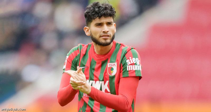 بيبي يدعم أيندهوفن