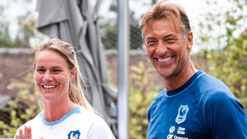 قبل مونديال السيدات.. إصابة هنري تحرج رينارد