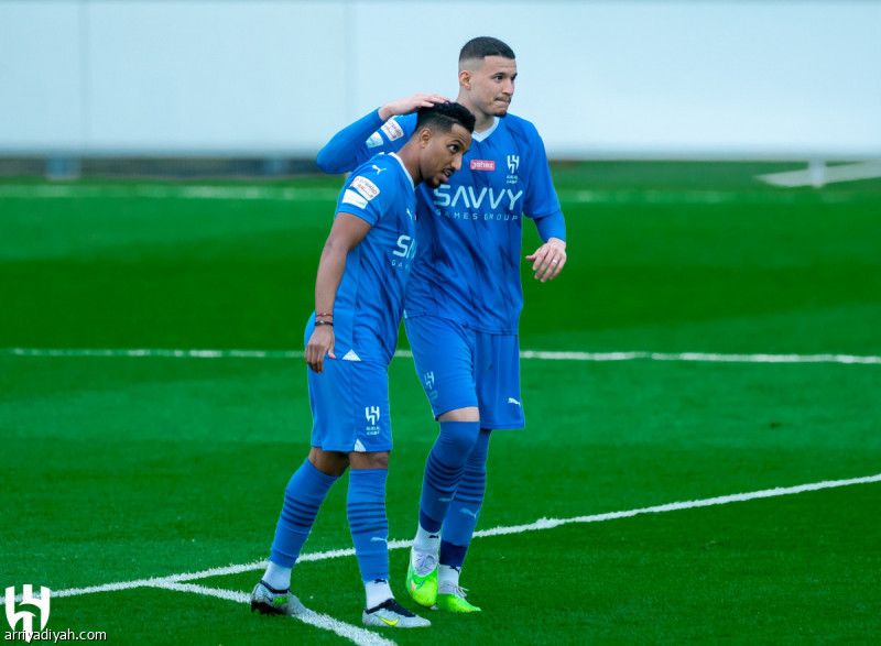 تجريبيا.. الهلال يستعرض بسداسية لاندسكرون