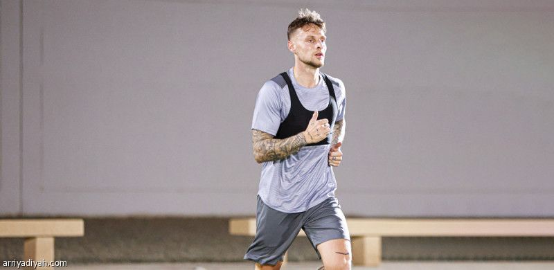 التأشيرات تعطل رحلة الطائي