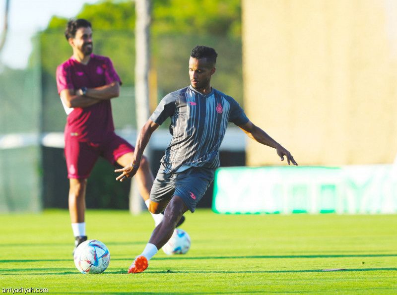 كاسترو يكتفي بالصباحية