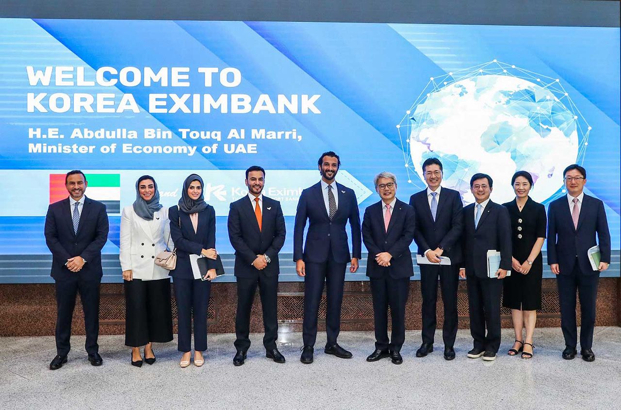 الإمارات وكوريا تعززان التعاون في قطاعات الاقتصاد الجديد