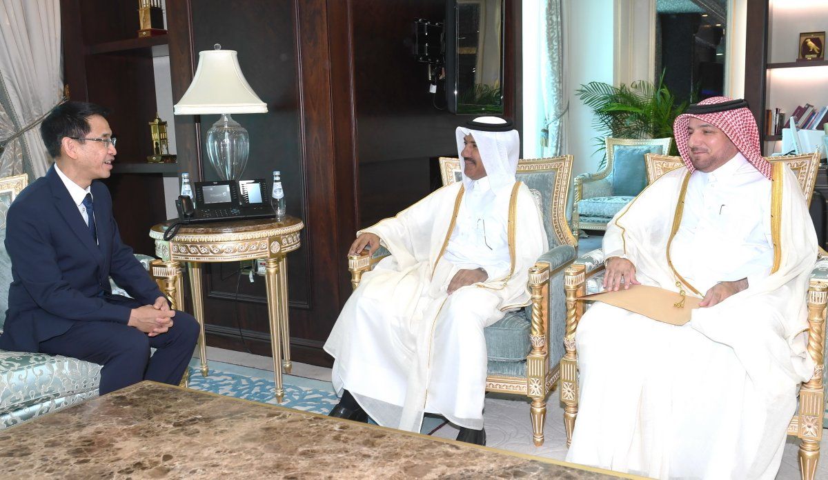 الأمين العام لوزارة الخارجية يتسلم نسخة من أوراق اعتماد سفيري تايلاند وبتسوانا