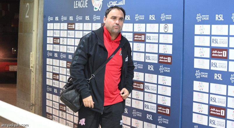 الوحدة يودع التشيلي سييرا