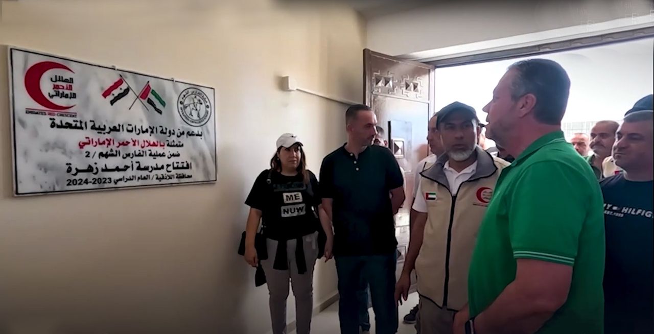 ضمن "الفارس الشهم2".. محافظ اللاذقية يزور مشروع الـ1000 وحدة سكنية مسبقة الصنع