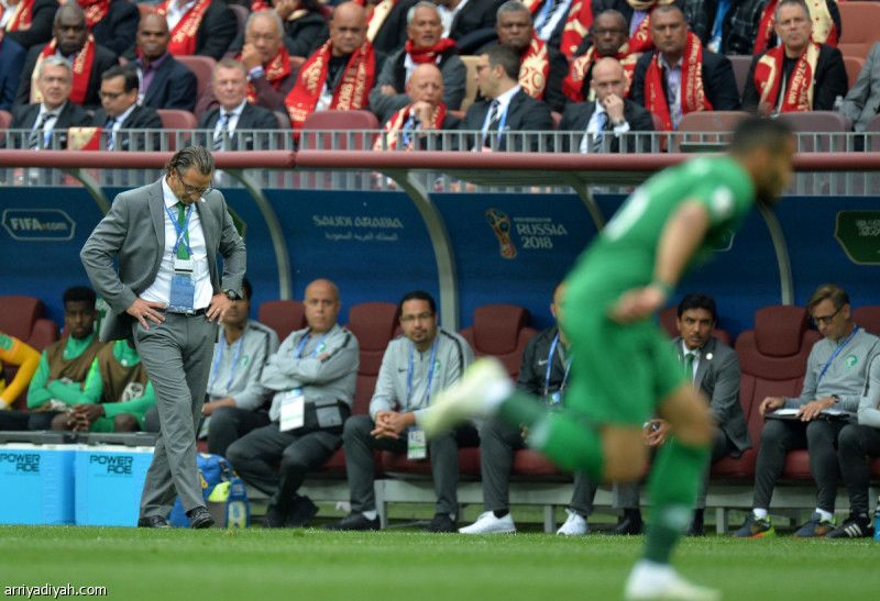 بيتزي يقود منتخب البحرين