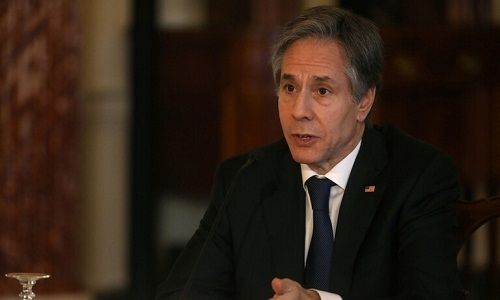 وزير الخارجية الأمريكي: “الناتو” سيصبح أقوى بانضمام السويد إلى جانب فنلندا