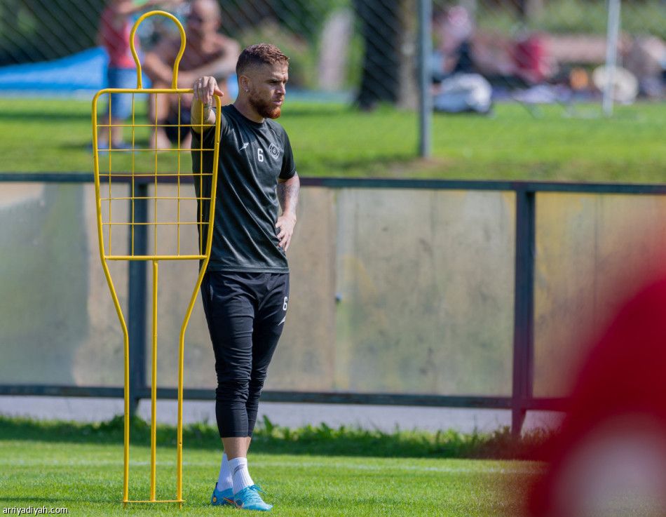 براون يجهز الشباب