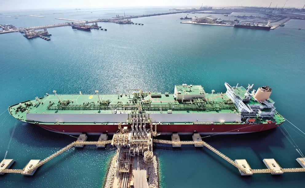 قطر تتوقع عدداً قياسياً من عقود الإنتاج المستقبلي للغاز المسال