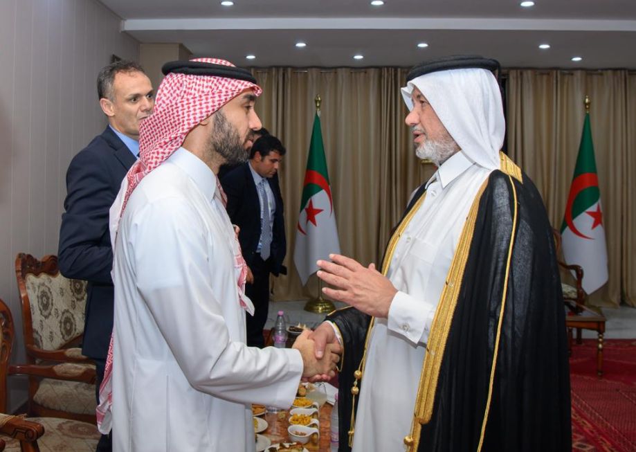 محمد يوسف المانع يشيد بنجاح الجزائر في تنظيم الألعاب العربية 