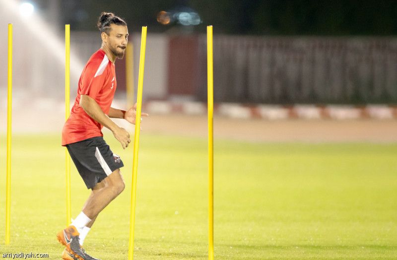 بعد غد.. 3 يلتحقون بالوحدة