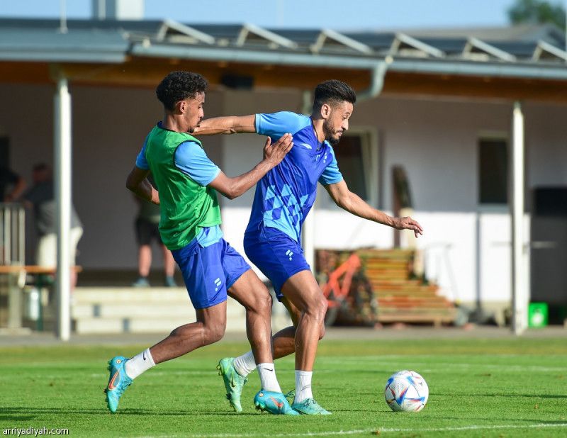 الفتح يخالص دينجومي.. ويفحص سعدان