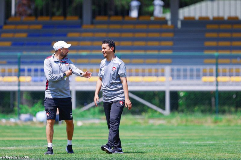 الرائد يتفق مع أوميريو