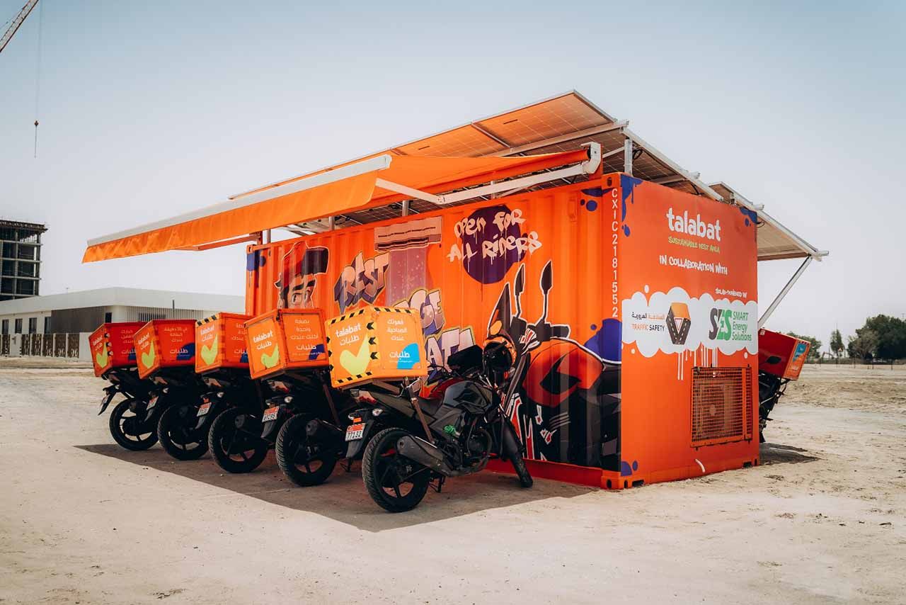 توفير 356 محطة استراحة لعمال التوصيل في كافة مناطق الإمارات