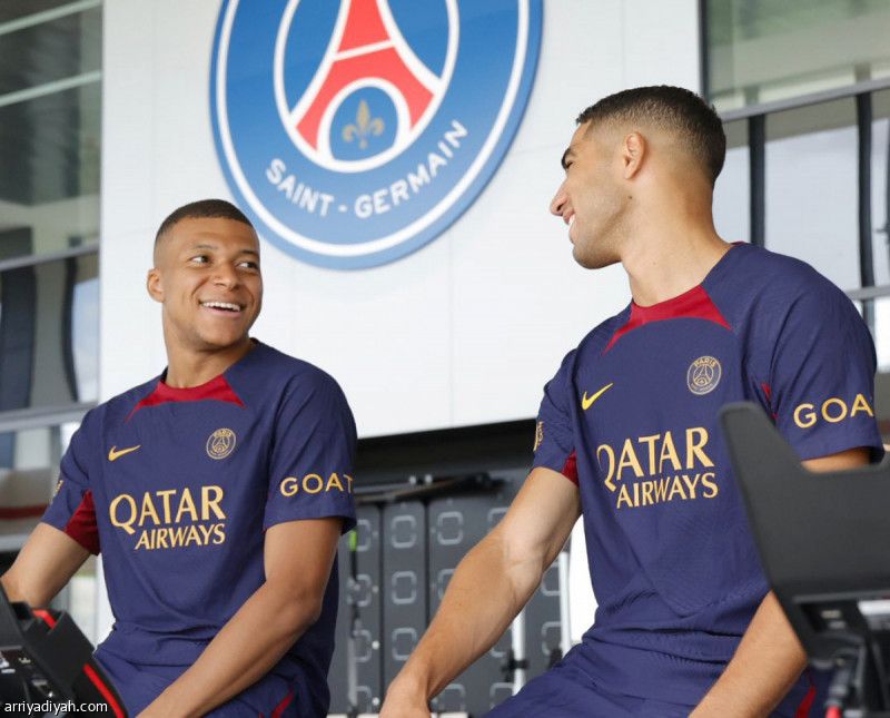 مبابي يشارك في تدريبات باريس