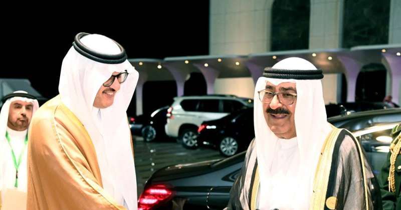 ممثل الأمير يغادر السعودية بعد ترأسه وفد الكويت بقمة دول الخليج مع «آسيا الوسطى»