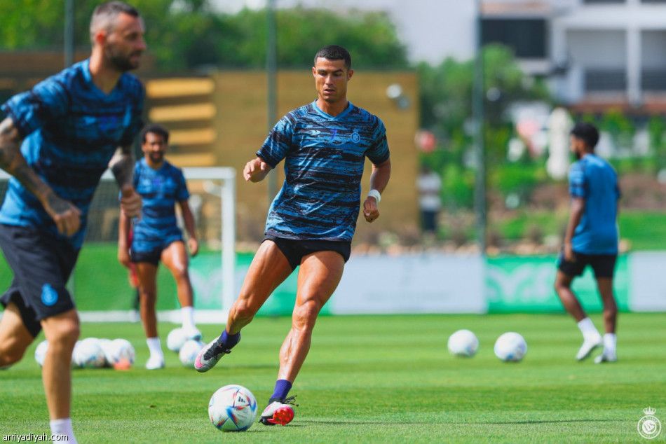 قبل بنفيكا.. النصر يستعد.. وفوفانا يظهر