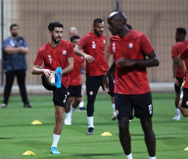 الشمري تعاونيّا حتى 2025