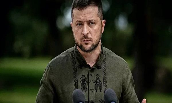 «زيلينسكي» يقيل سفير أوكرانيا لدى المملكة المتحدة