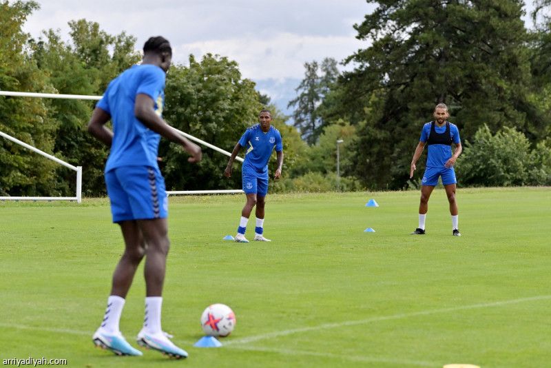 إيفرتون يستعير دانجوما