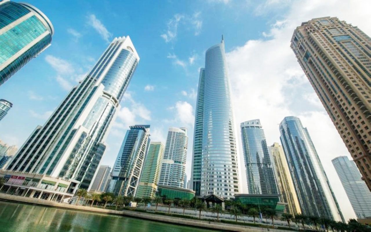 الذكاء الاصطناعي يرفع عائدات الاستثمار العقاري في دبي