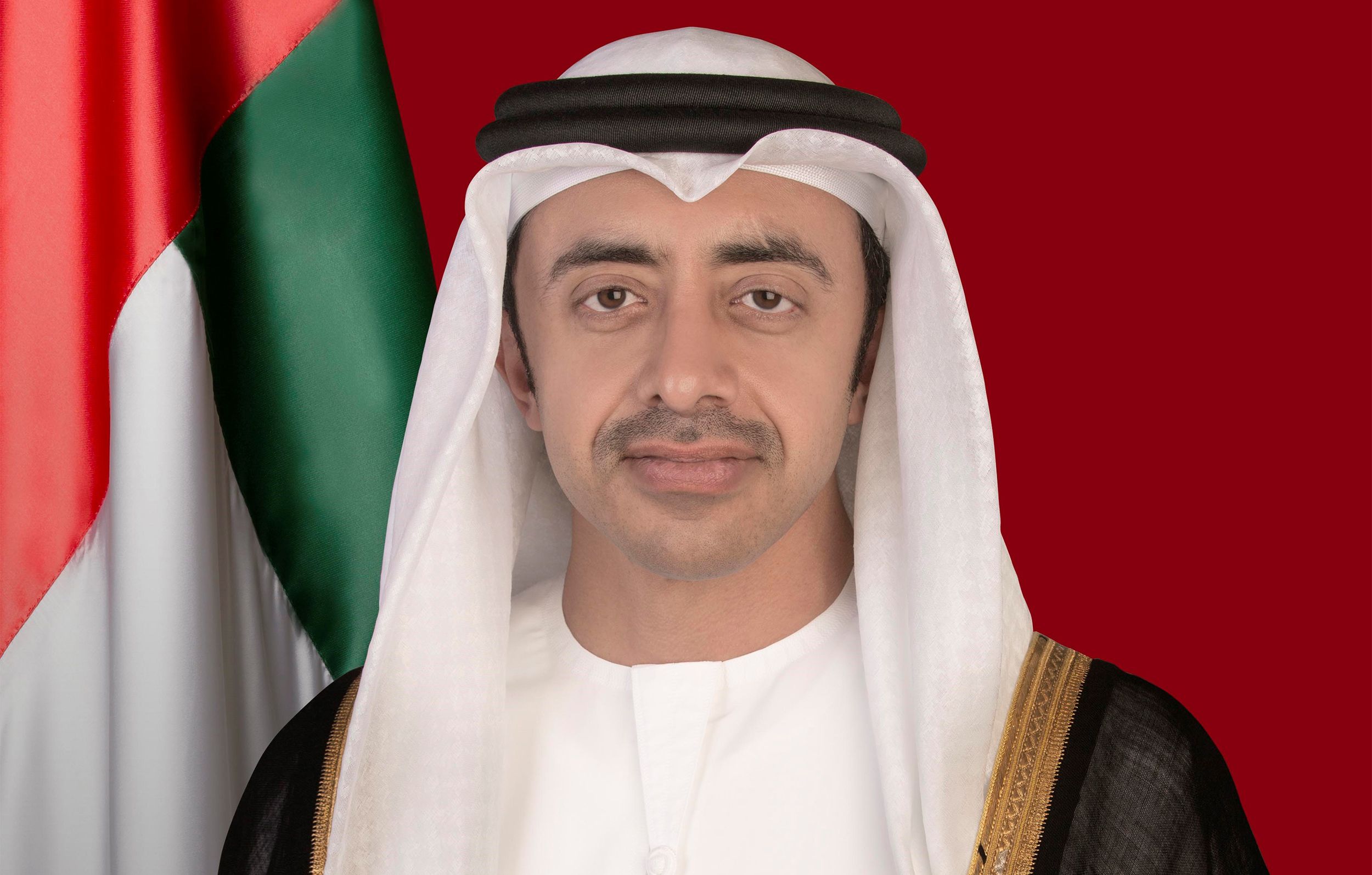 عبدالله بن زايد يلتقي منسق بعثة التقييم الخاصة لأفغانستان