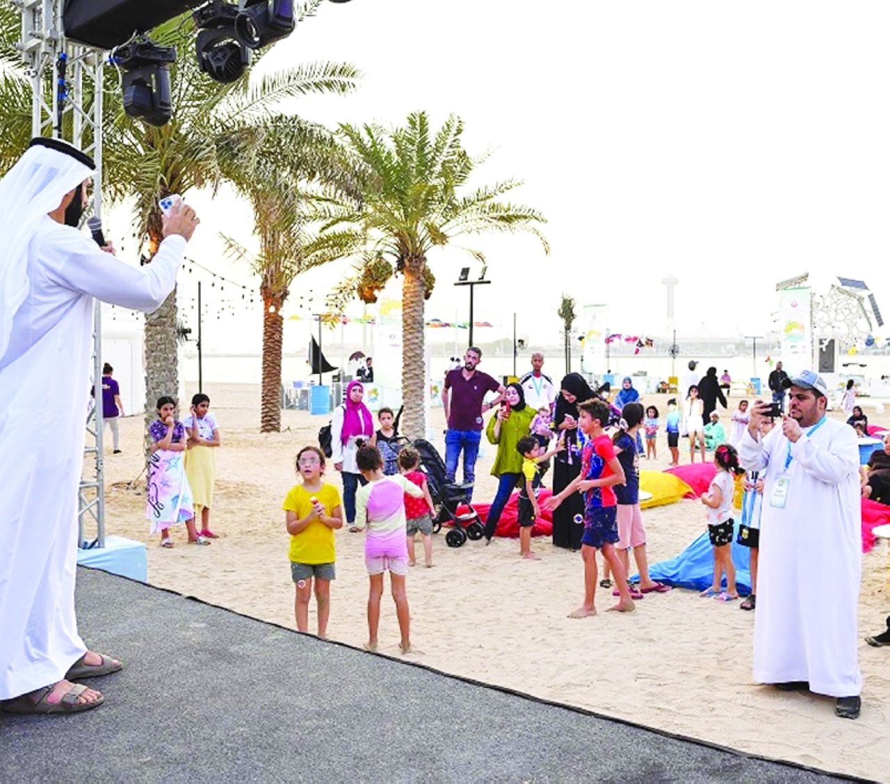 مهرجان الصيف.. أنشطة ترفيهية على شواطئ أبوظبي حتى 29 الجاري
