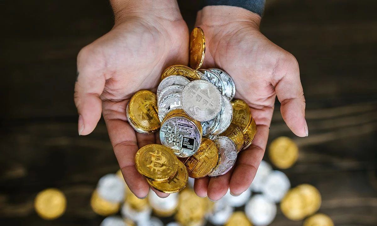 63 % من المحللين بالمنطقة يطالبون البنوك المركزية بإطلاق عملات رقمية