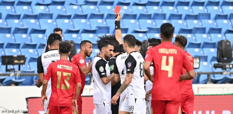 بـ10 لاعبين.. الوداد يتعادل مع السد في كأس سلمان