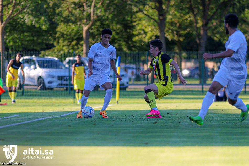 الطائي يودع سلوفينيا بثنائية اتحاد كلباء