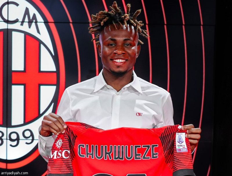 النيجيري شوكويزي.. خامس صفقات ميلان