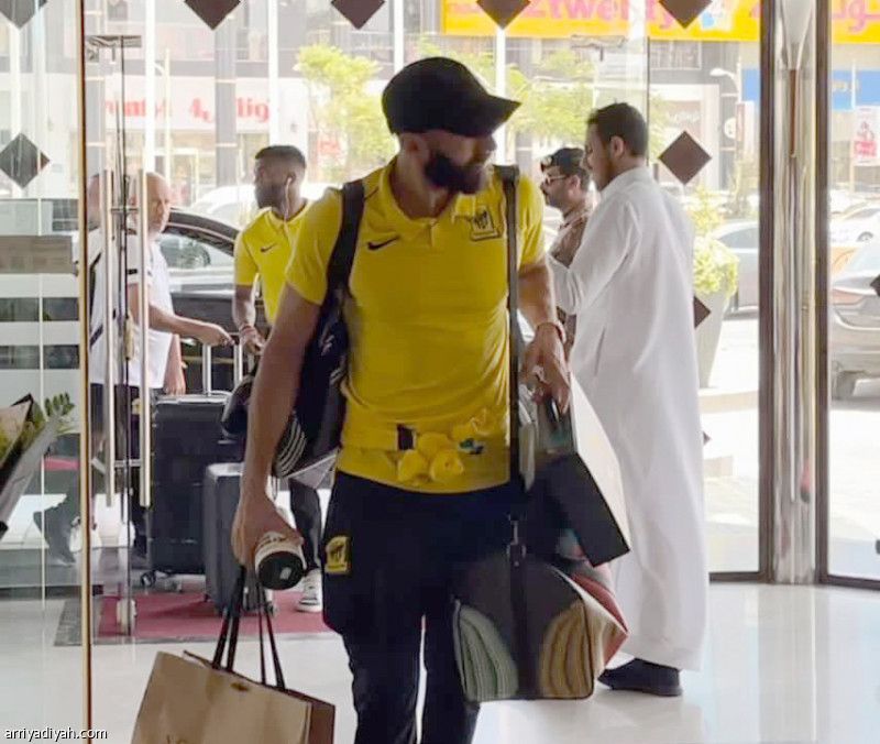 مدخل خاص يسهّل تحركات النجوم