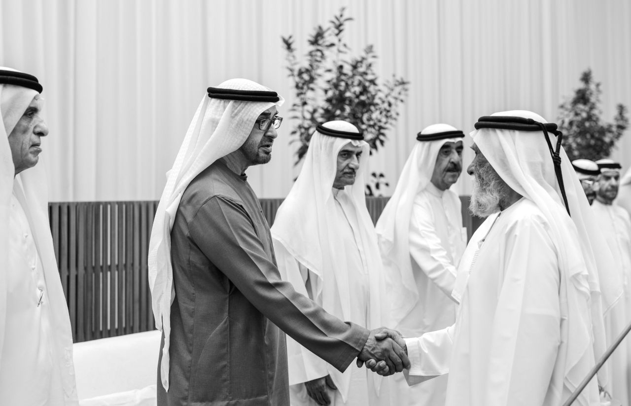 رئيس الدولة يتقبل التعازي في وفاة سعيد بن زايد